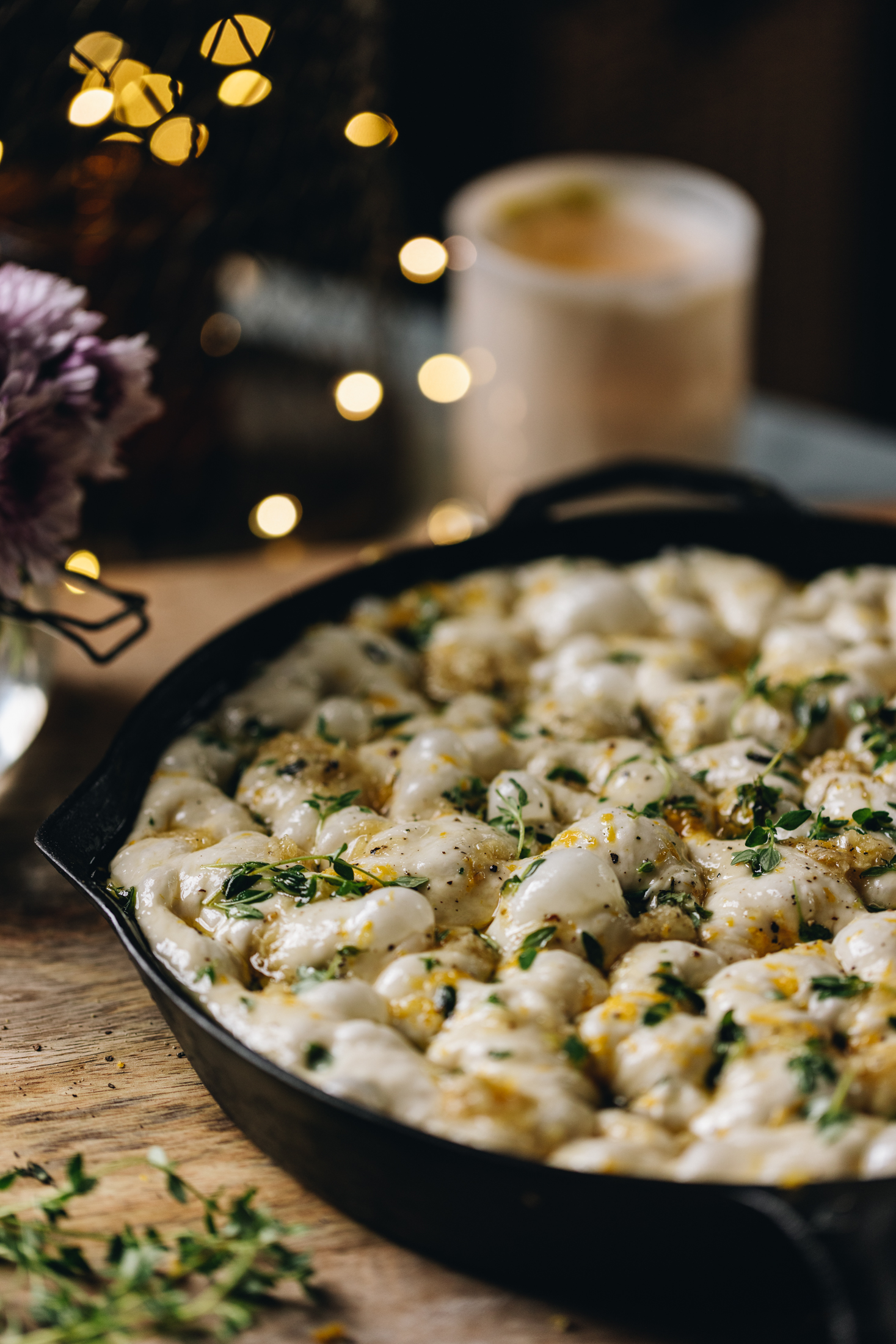 Focaccia Bread (No-knead)