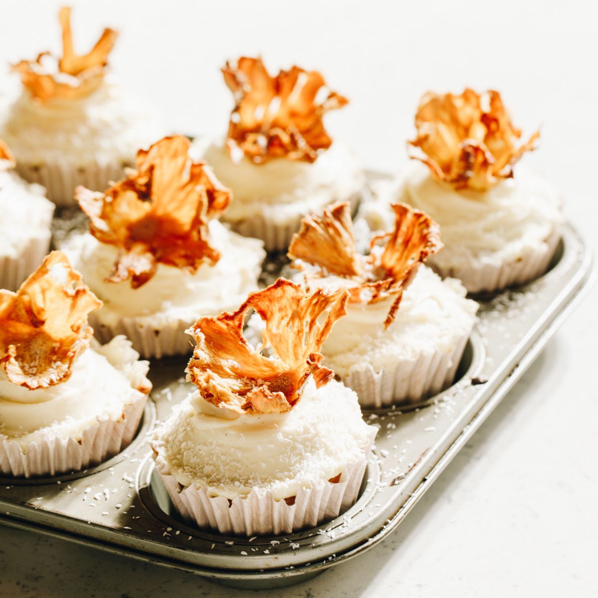 How to Make Pineapple Flowers